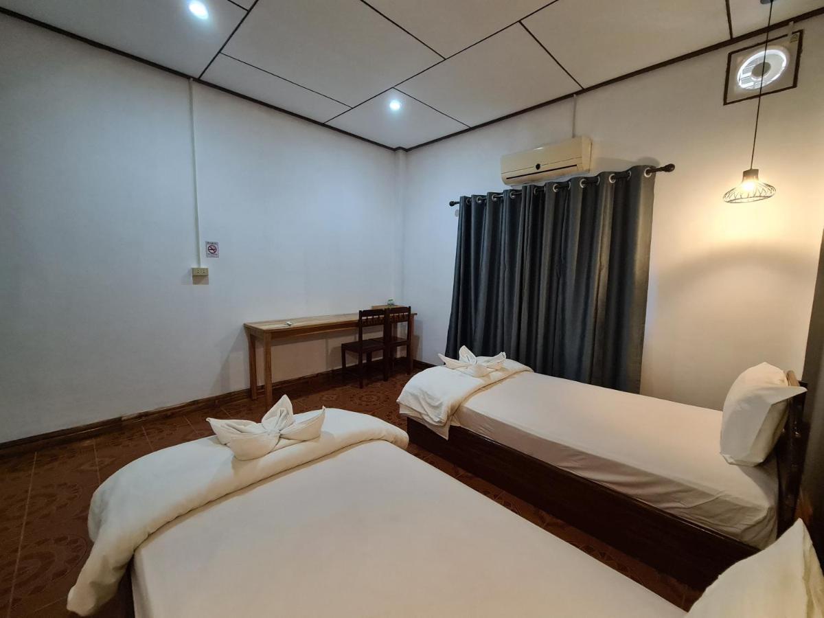 Saphaothong Guesthouse Vang Vieng Exterior foto